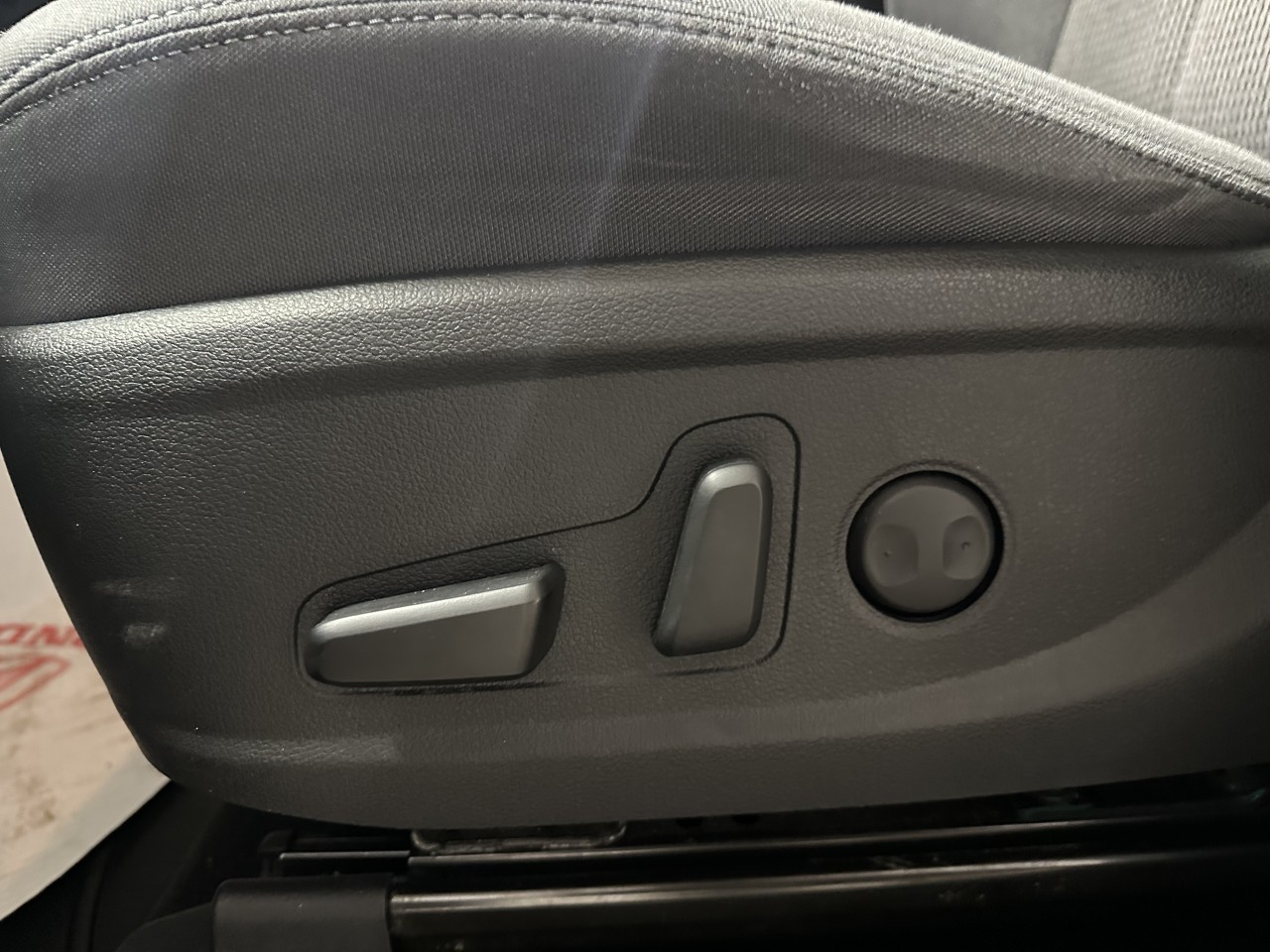 2021 Hyundai Santa Fe - Image 14