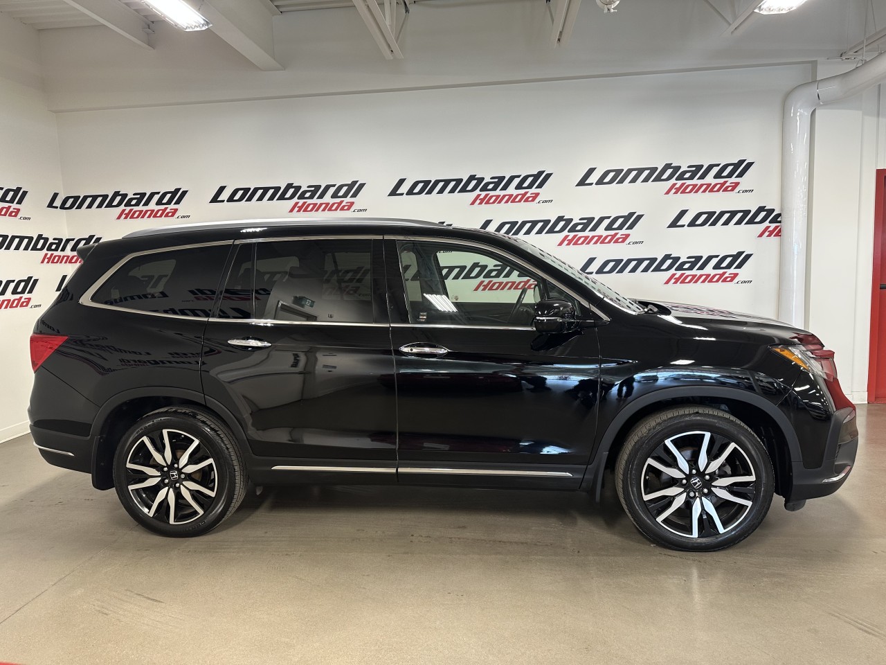 2022 Honda Pilot - Image 2