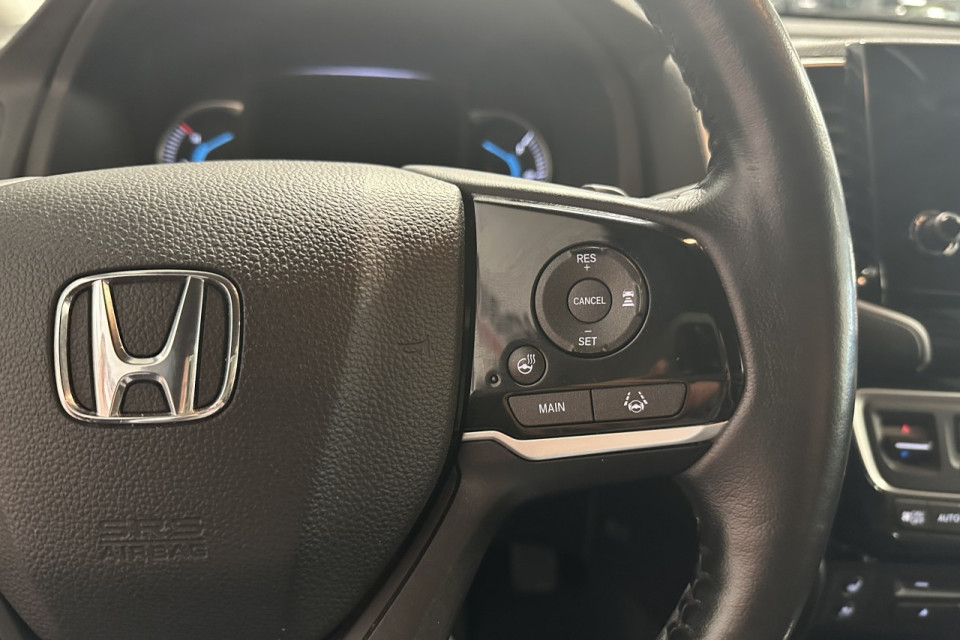 2022 Honda Pilot - Image 11