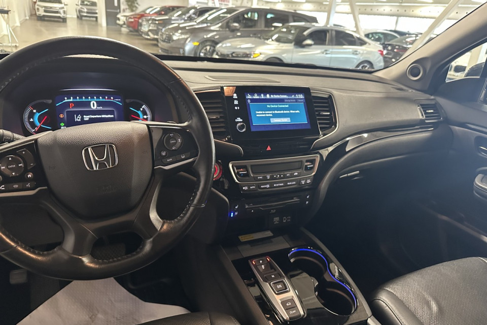 2022 Honda Pilot - Image 13