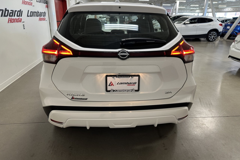 2023 Nissan Kicks - Image 5