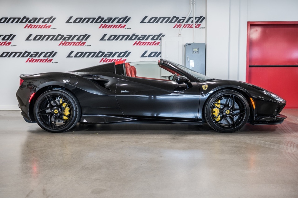 2021 Ferrari F8 Spider - Image 2