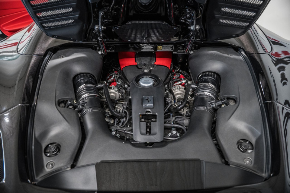 2021 Ferrari F8 Spider - Image 12