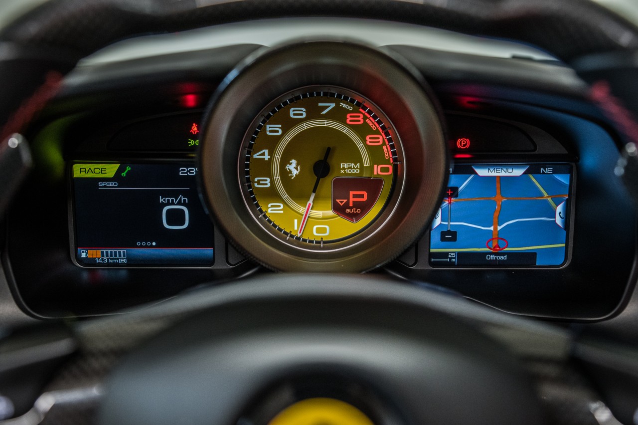 2021 Ferrari F8 Spider - Image 20