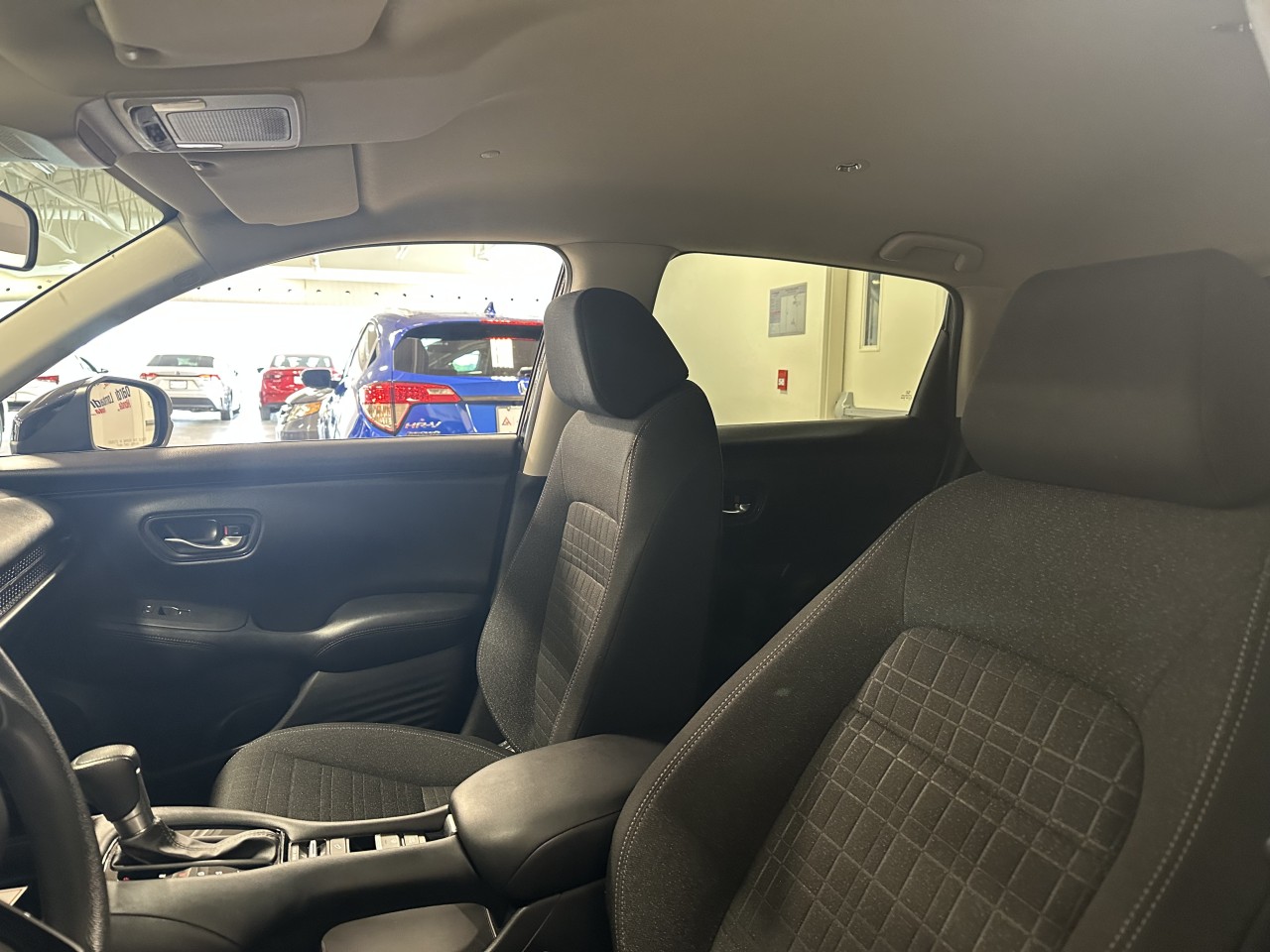 2023 Honda HR-V - Image 12