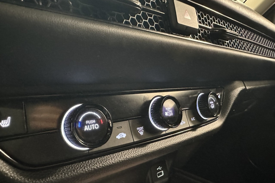 2023 Honda HR-V - Image 16