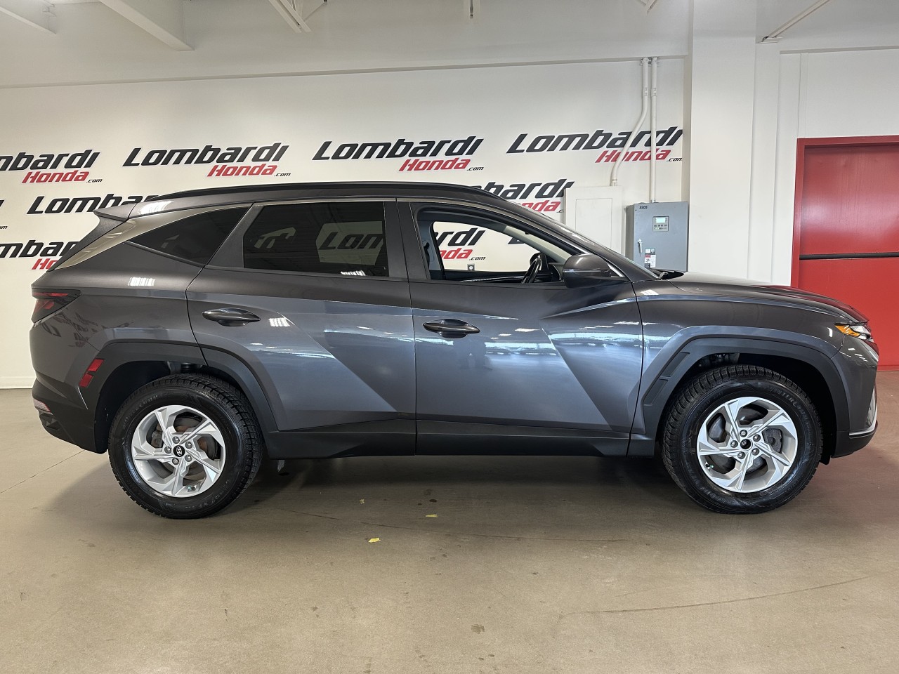 2022 Hyundai Tucson - Image 8