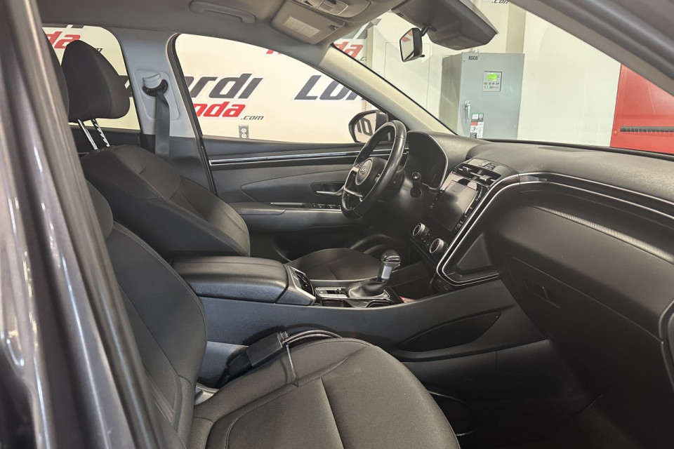 2022 Hyundai Tucson - Image 24
