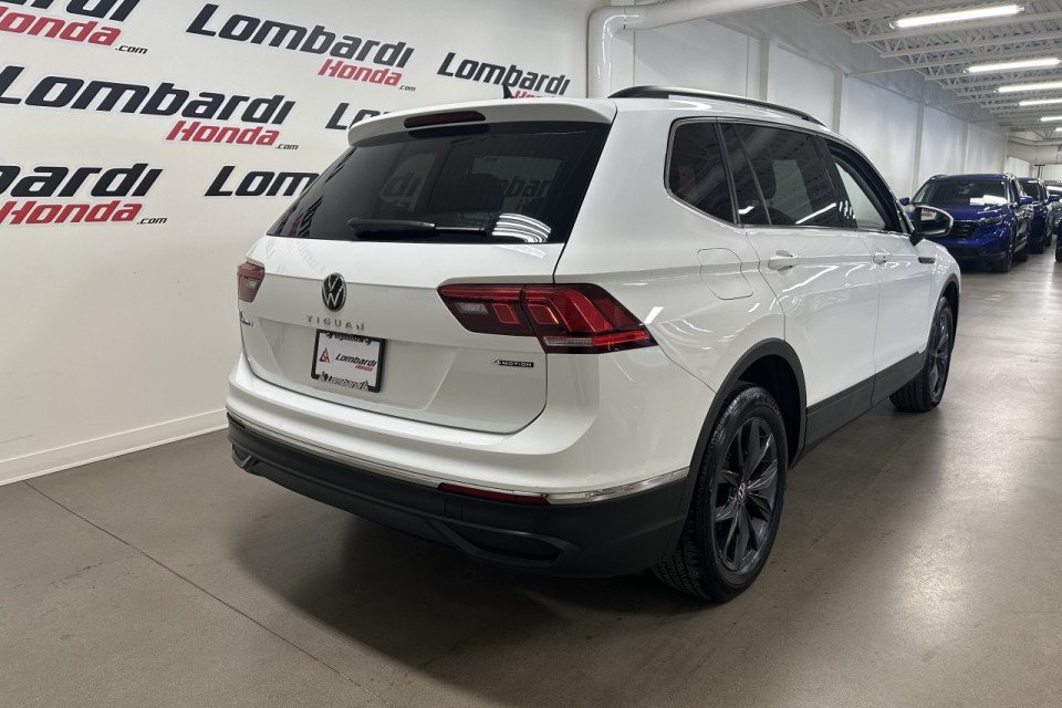 2022 Volkswagen Tiguan - Image 9