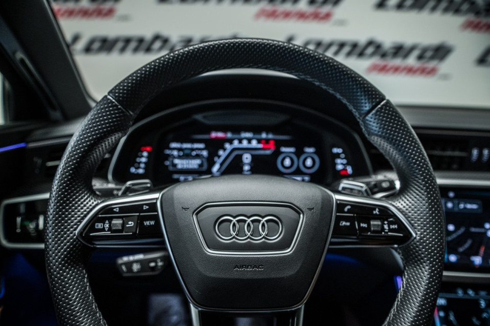 2024 Audi RS6 - Image 17