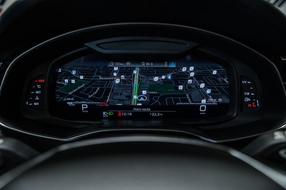 2024 Audi RS6 - Image 18