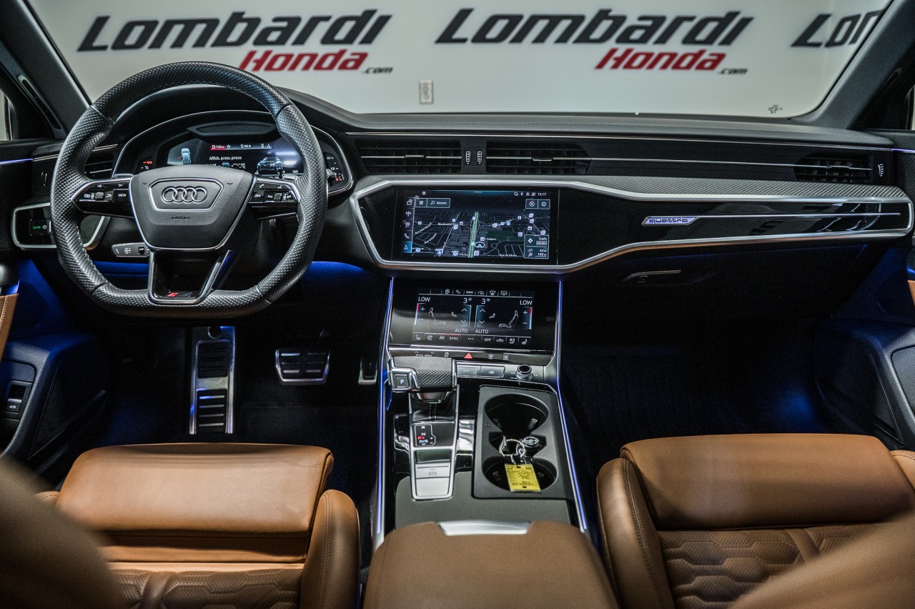 2024 Audi RS6 - Image 30