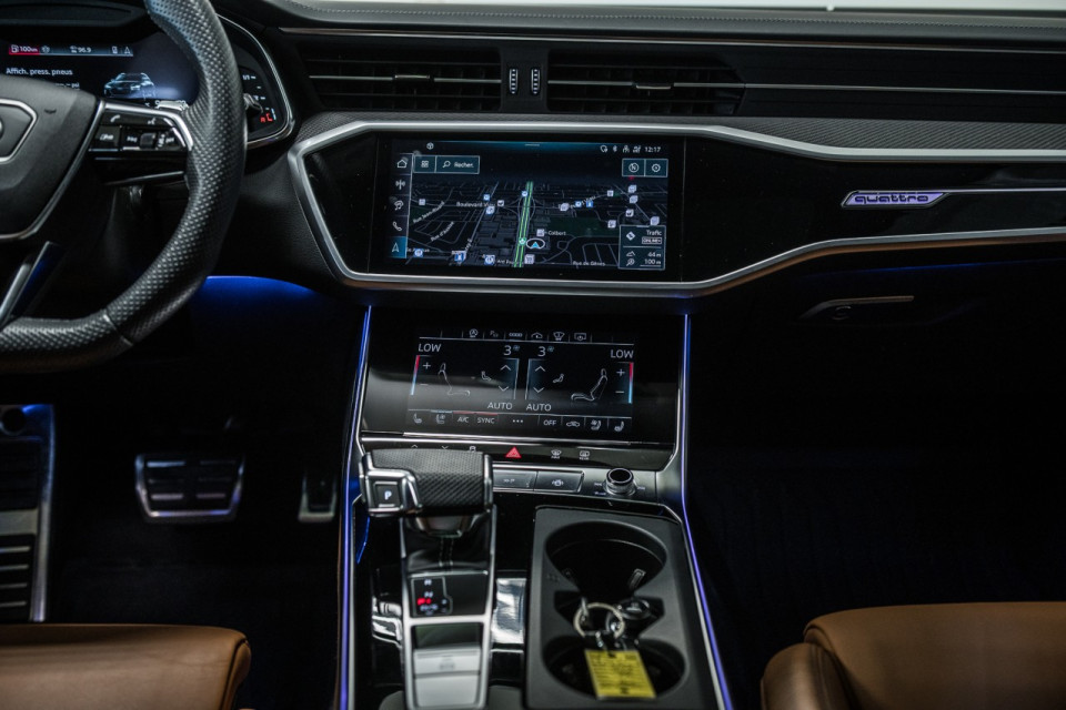 2024 Audi RS6 - Image 32