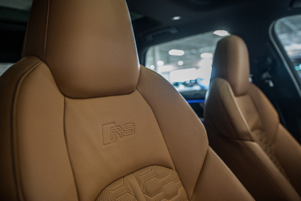 2024 Audi RS6 - Image 37