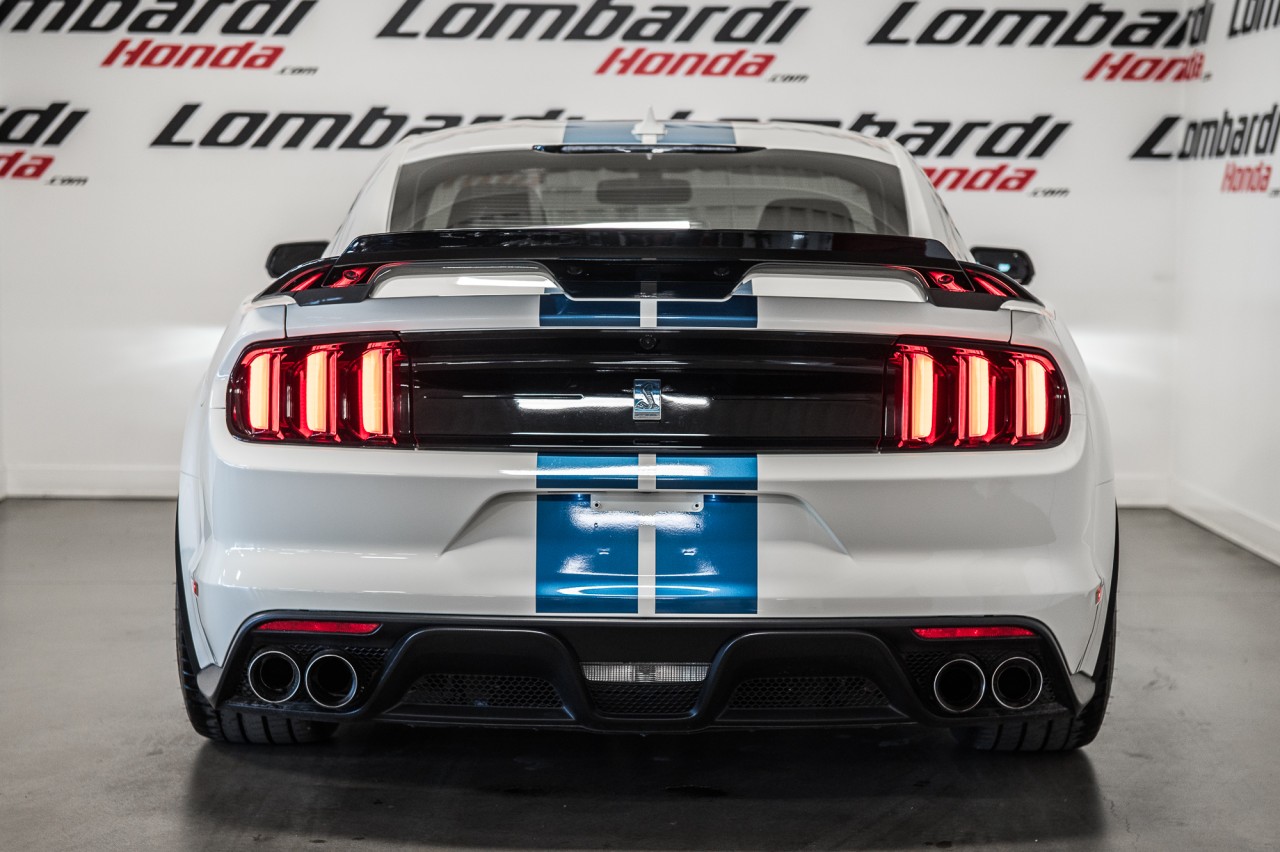 2020 Ford Mustang - Image 8