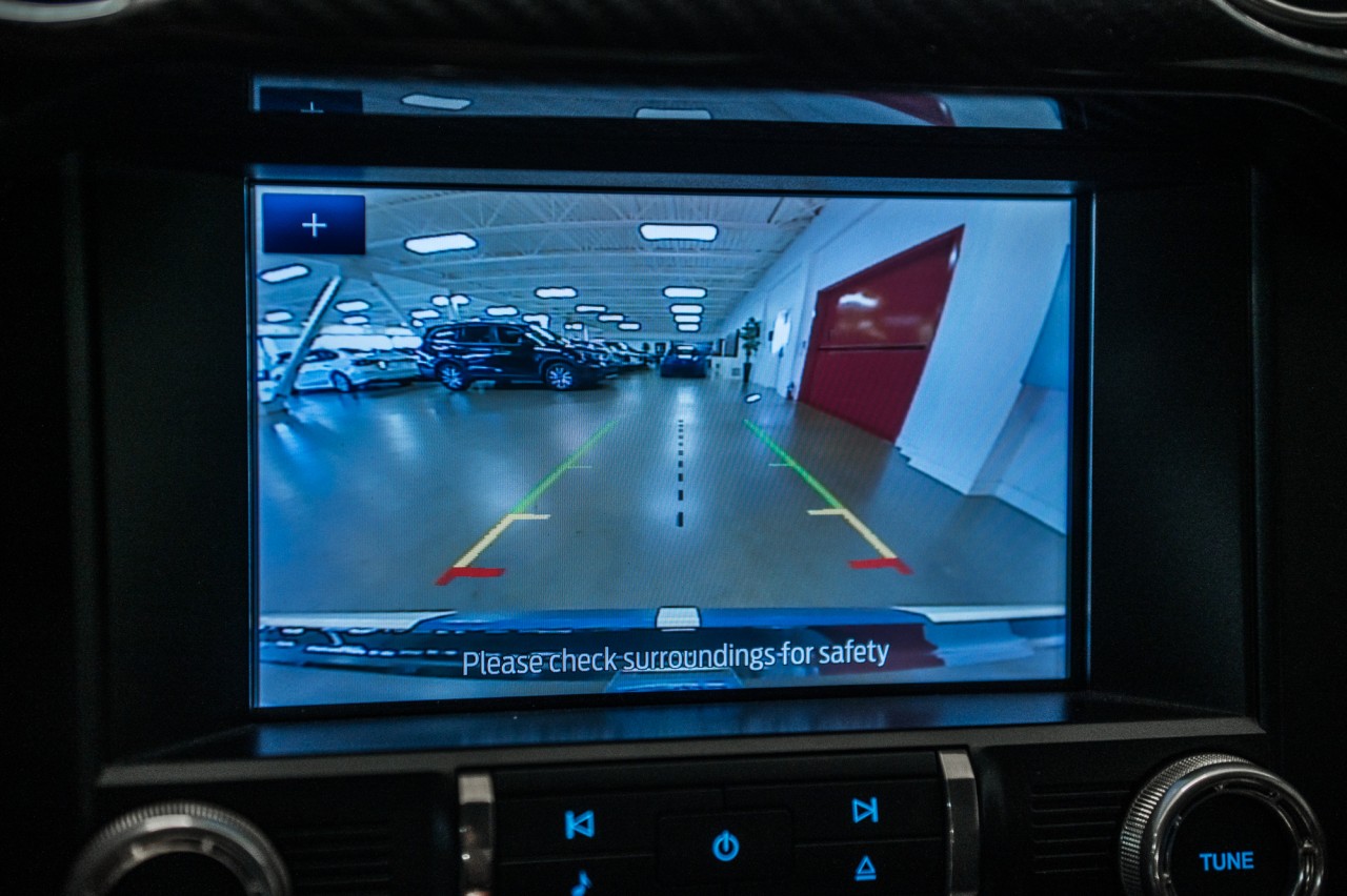 2020 Ford Mustang - Image 20