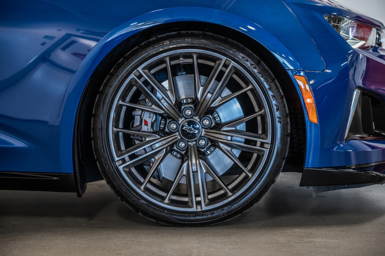 2021 Chevrolet Camaro - Image 4