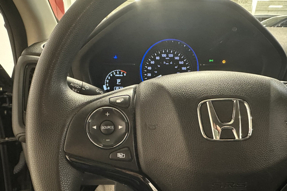 2022 Honda HR-V - Image 13