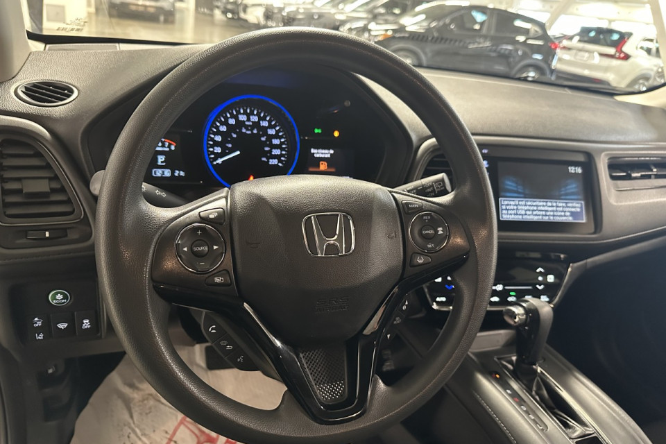 2022 Honda HR-V - Image 16
