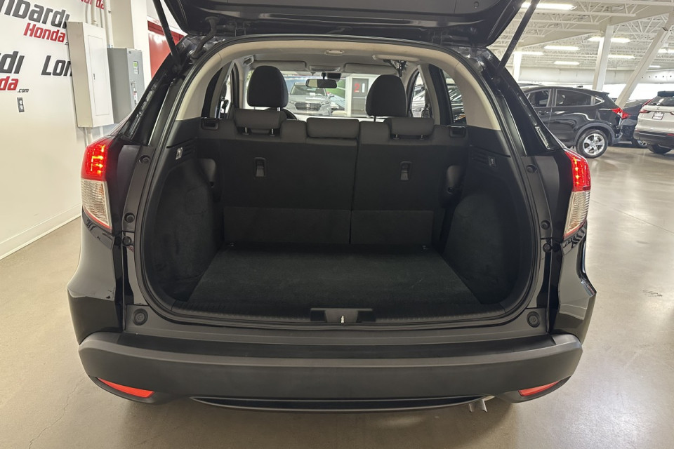 2022 Honda HR-V - Image 18