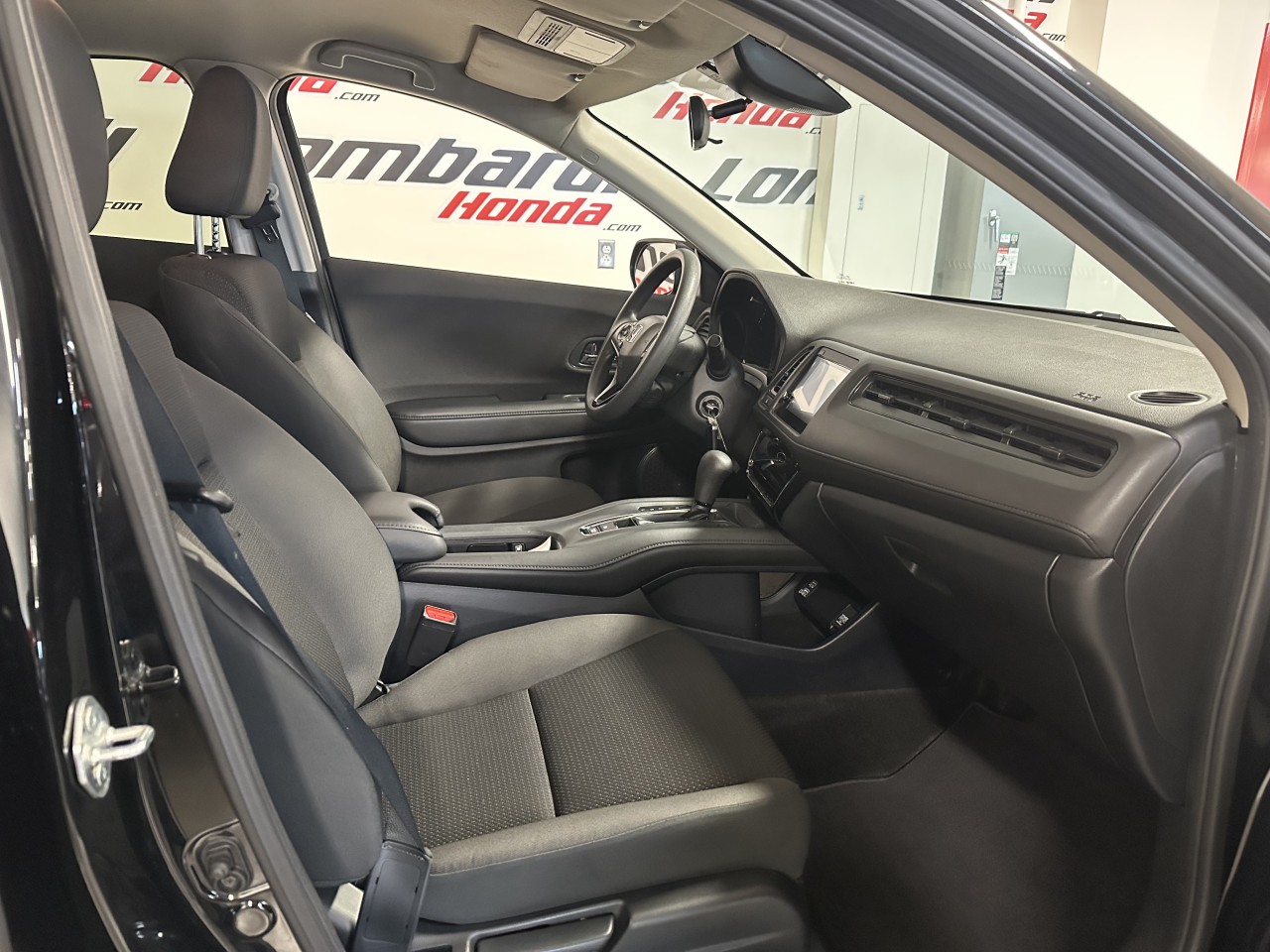 2022 Honda HR-V - Image 19