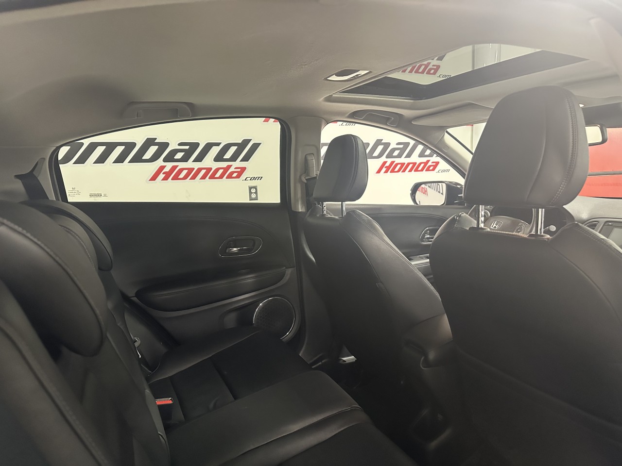 2022 Honda HR-V - Image 21