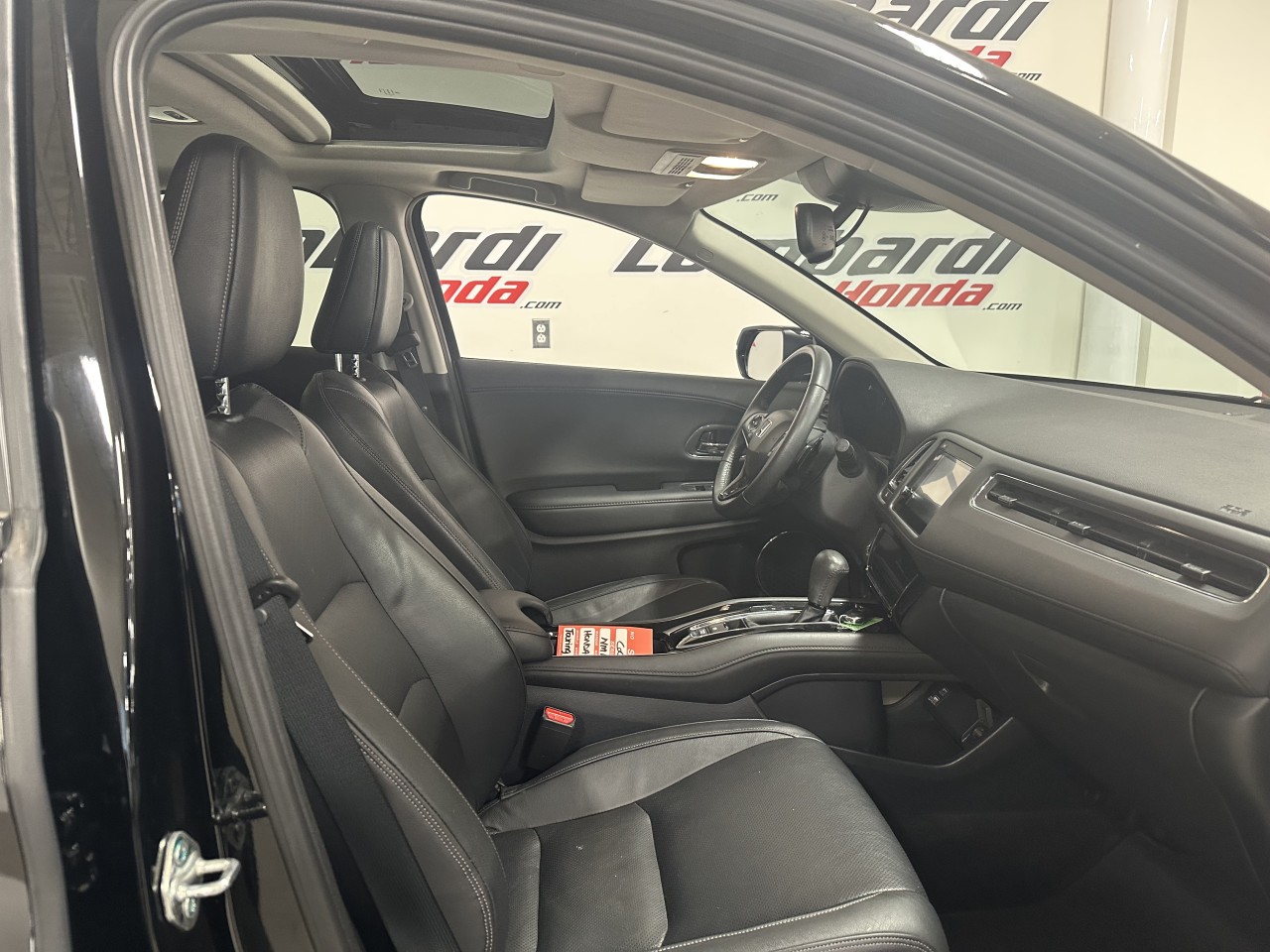 2022 Honda HR-V - Image 20