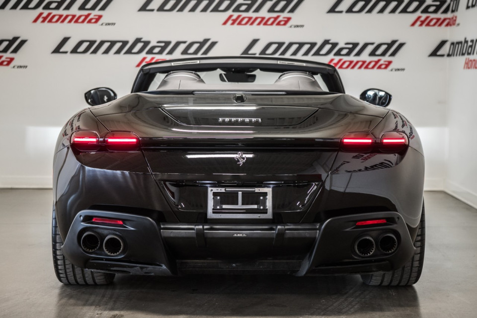 2025 Ferrari Roma - Image 13