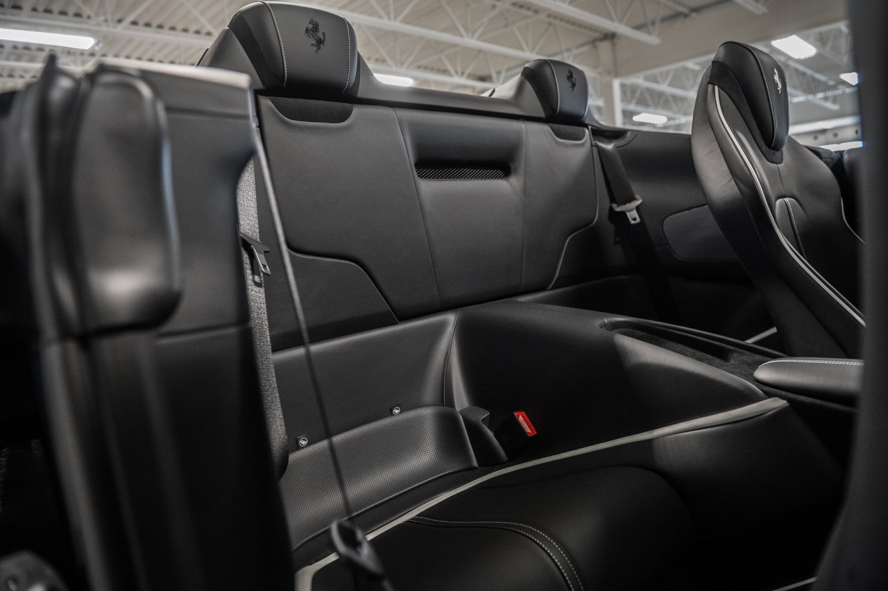 2025 Ferrari Roma - Image 38