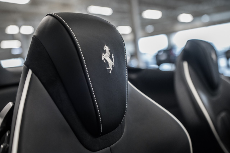 2025 Ferrari Roma - Image 40