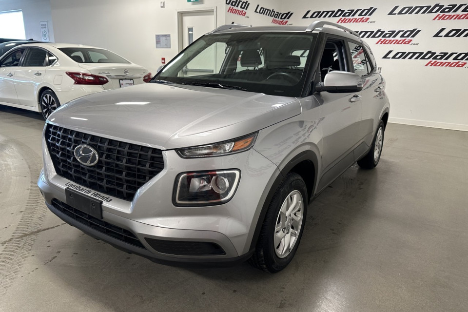 2023 Hyundai Venue - Image 4