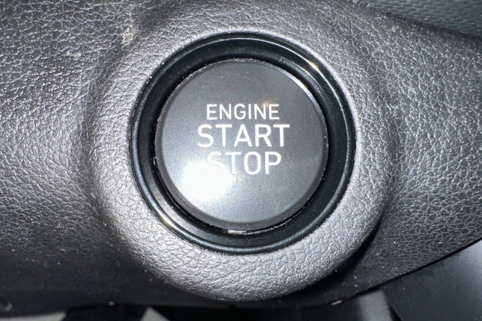 2023 Hyundai Venue - Image 18