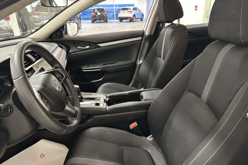 2018 Honda Civic - Image 14