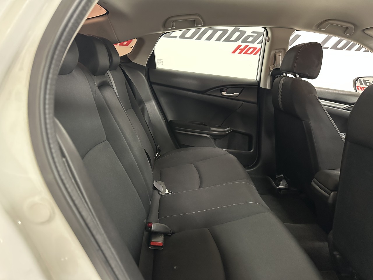 2018 Honda Civic - Image 24