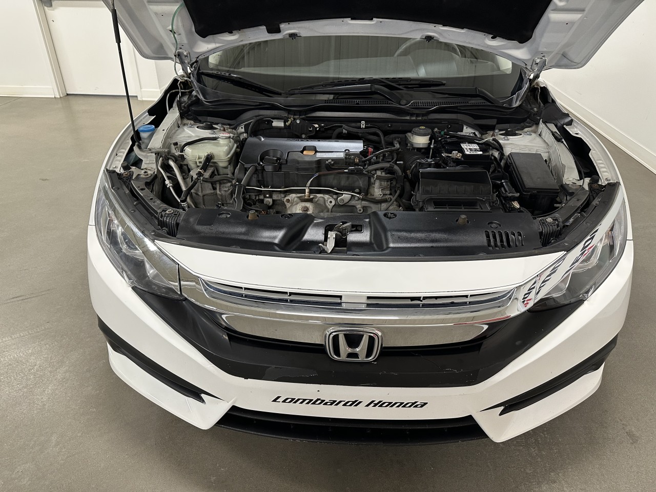 2018 Honda Civic - Image 25