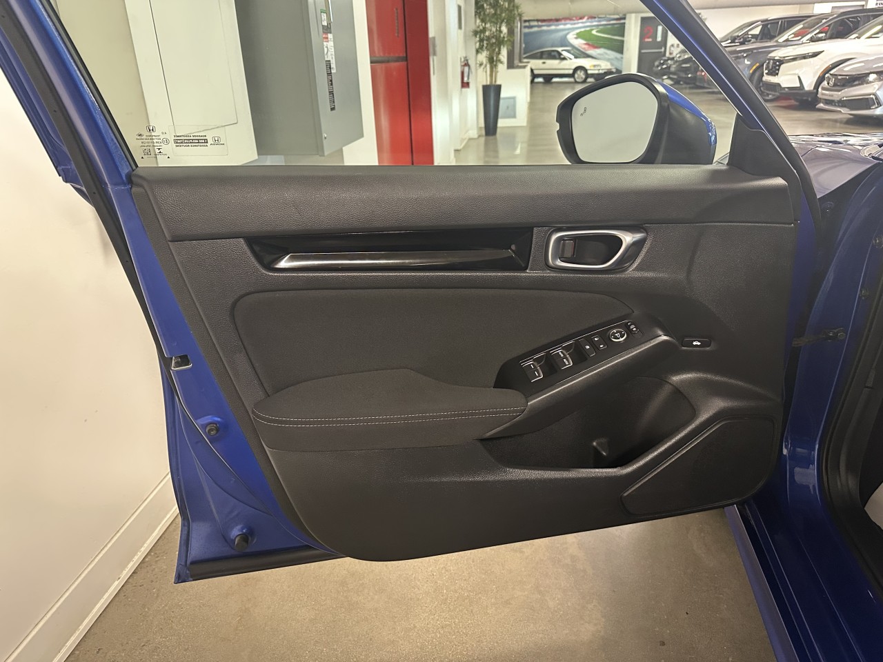 2022 Honda Civic - Image 10