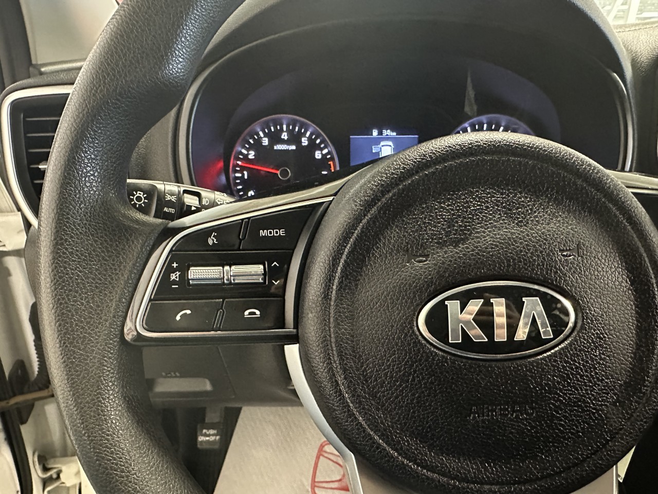 2021 Kia Sportage - Image 14