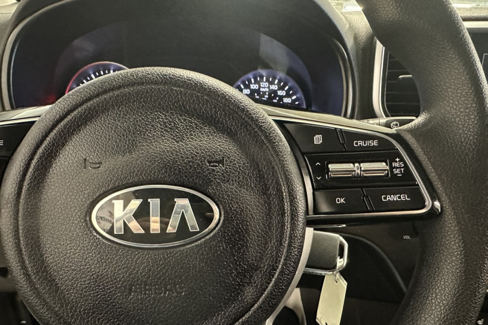 2021 Kia Sportage - Image 16