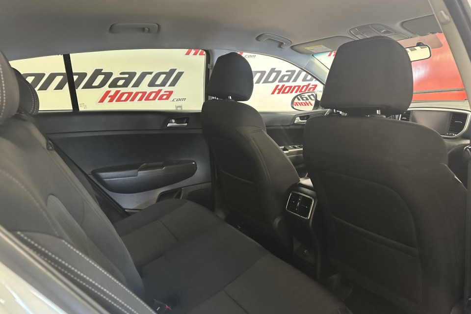 2021 Kia Sportage - Image 22