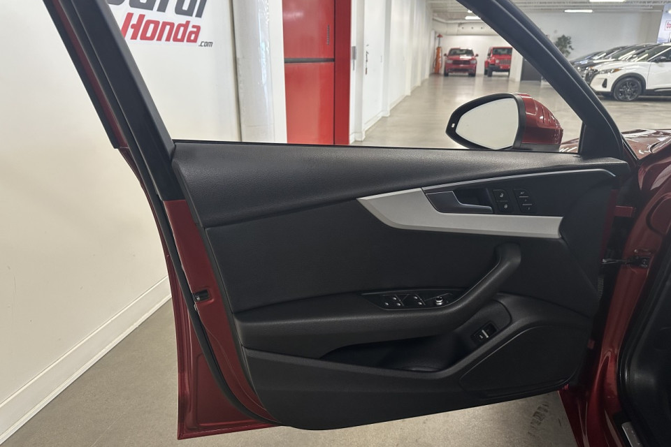 2017 Audi A4 - Image 11