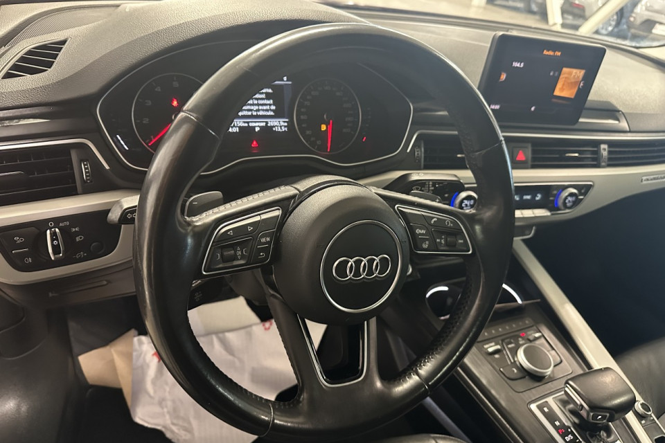 2017 Audi A4 - Image 18