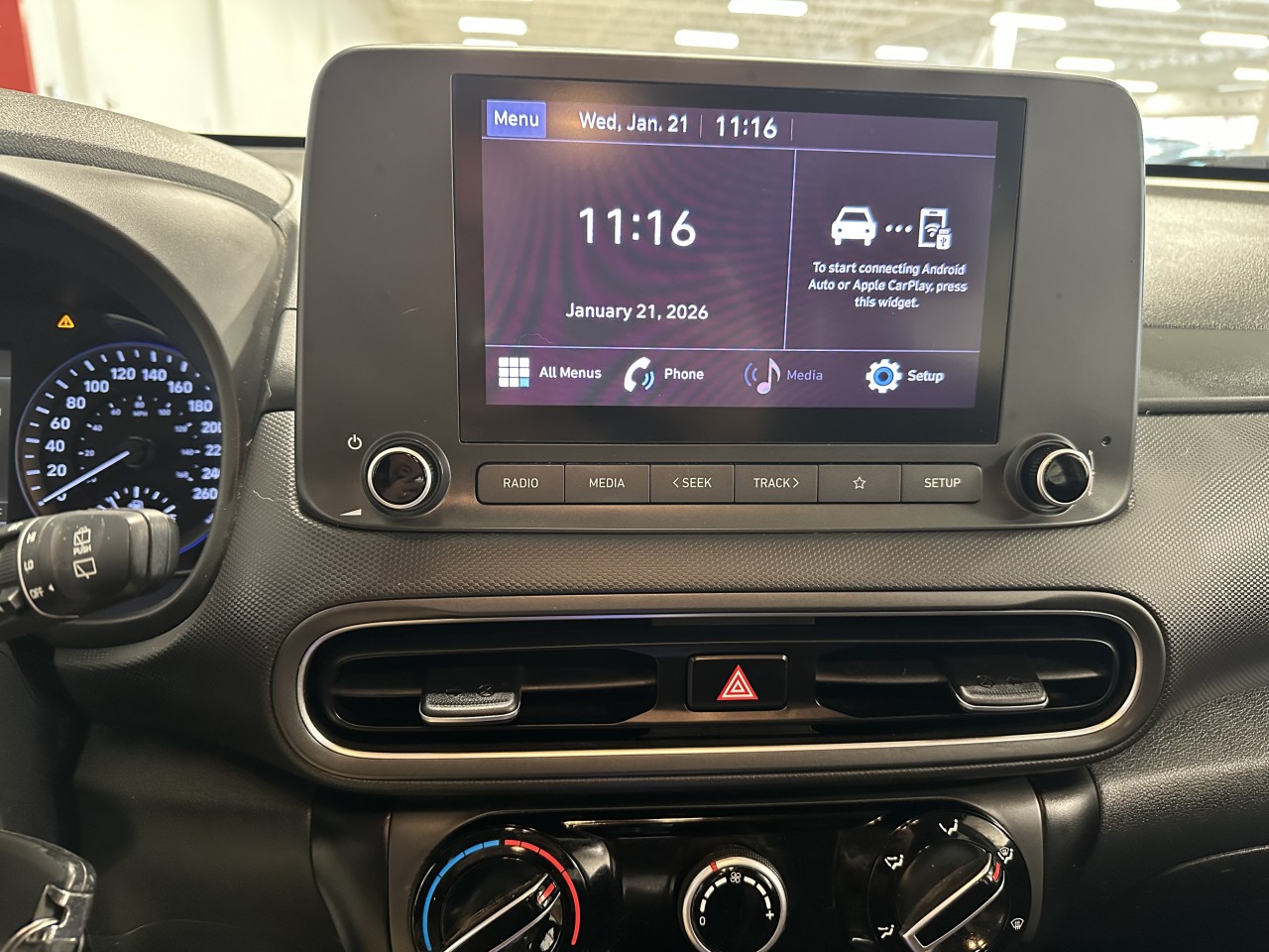 2022 Hyundai Kona - Image 16