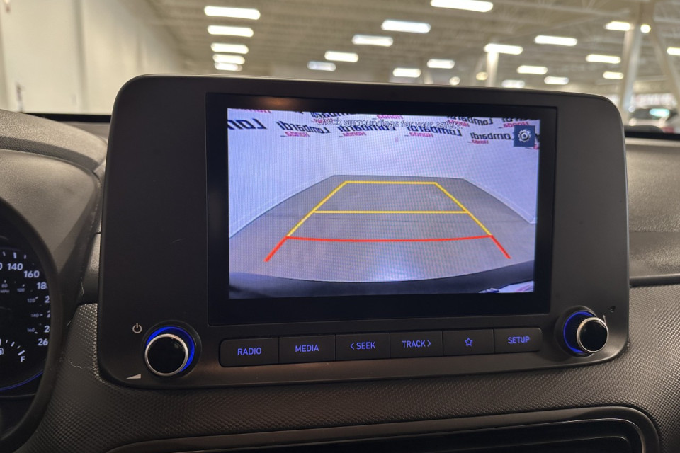 2022 Hyundai Kona - Image 18