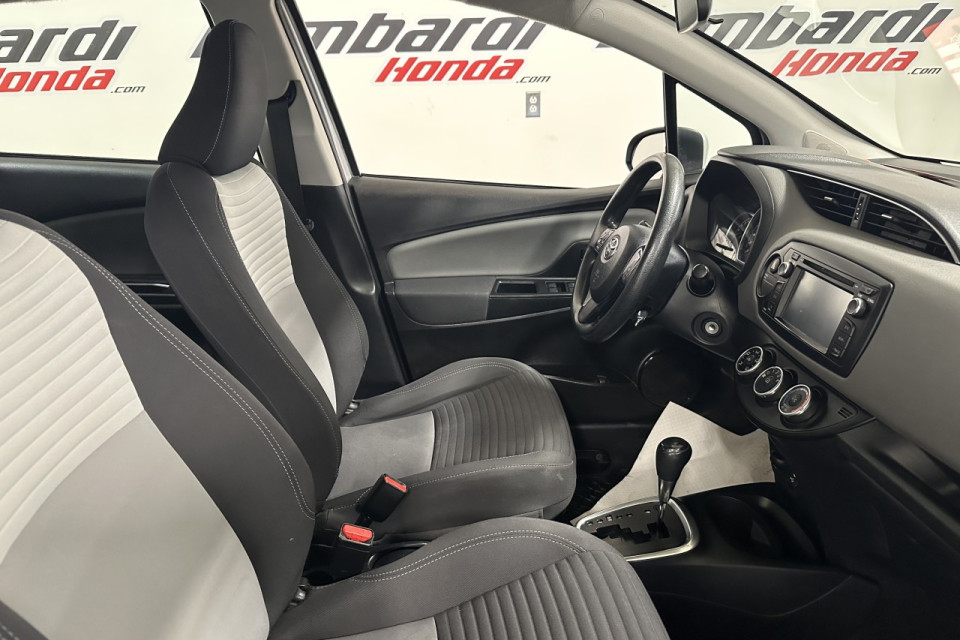 2018 Toyota Yaris - Image 19