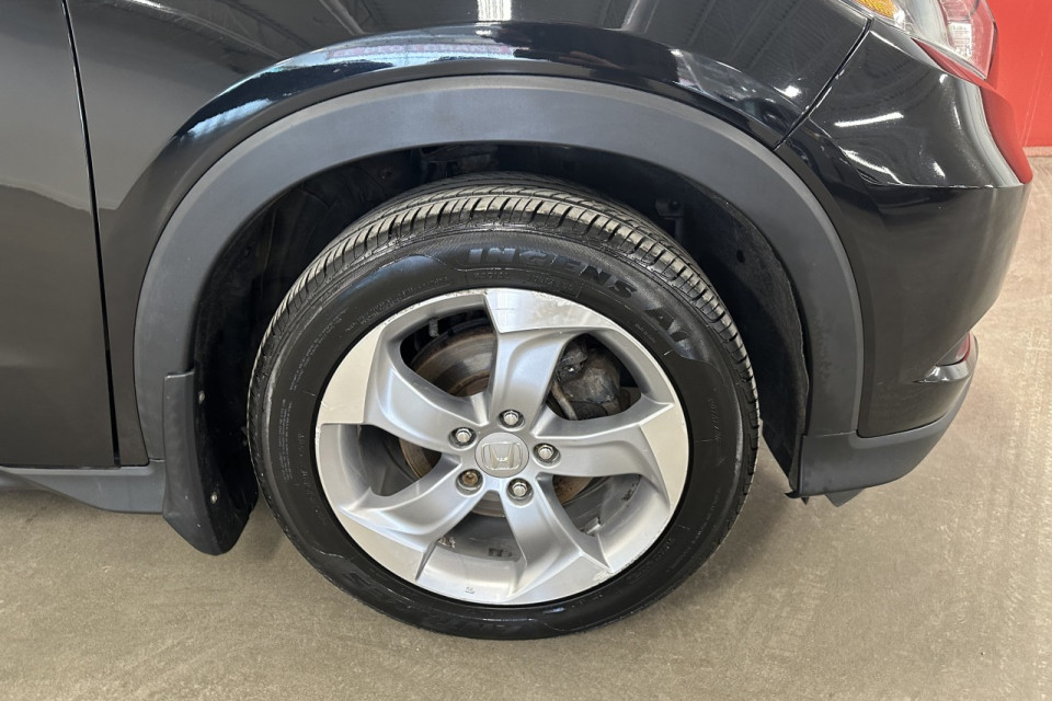 2017 Honda HR-V - Image 5