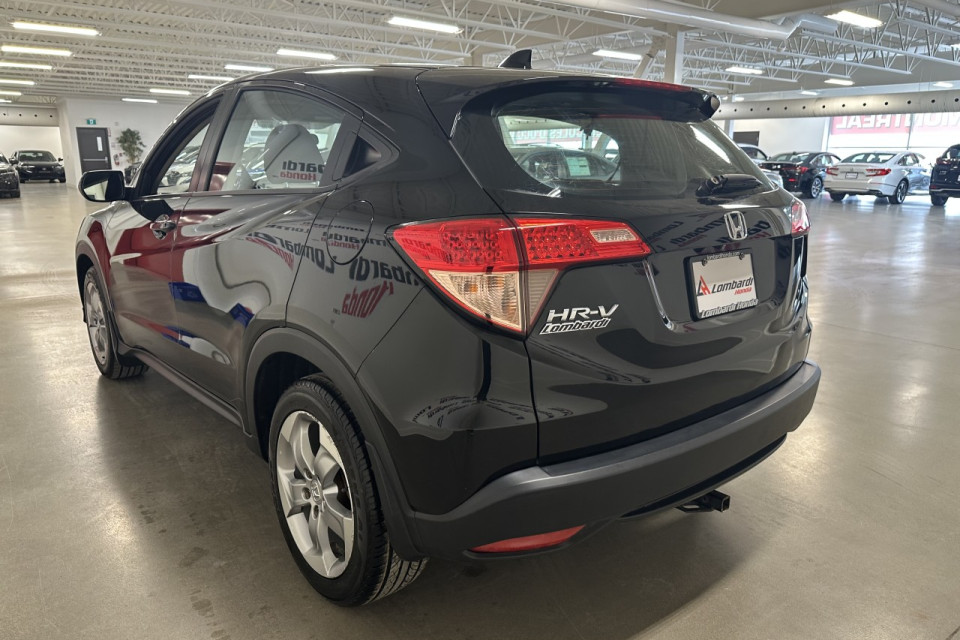 2017 Honda HR-V - Image 10