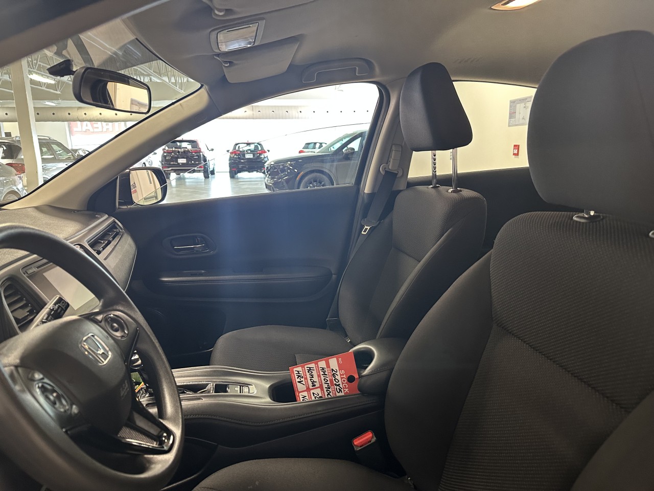 2017 Honda HR-V - Image 12