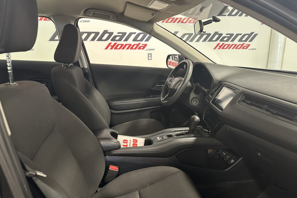 2017 Honda HR-V - Image 20