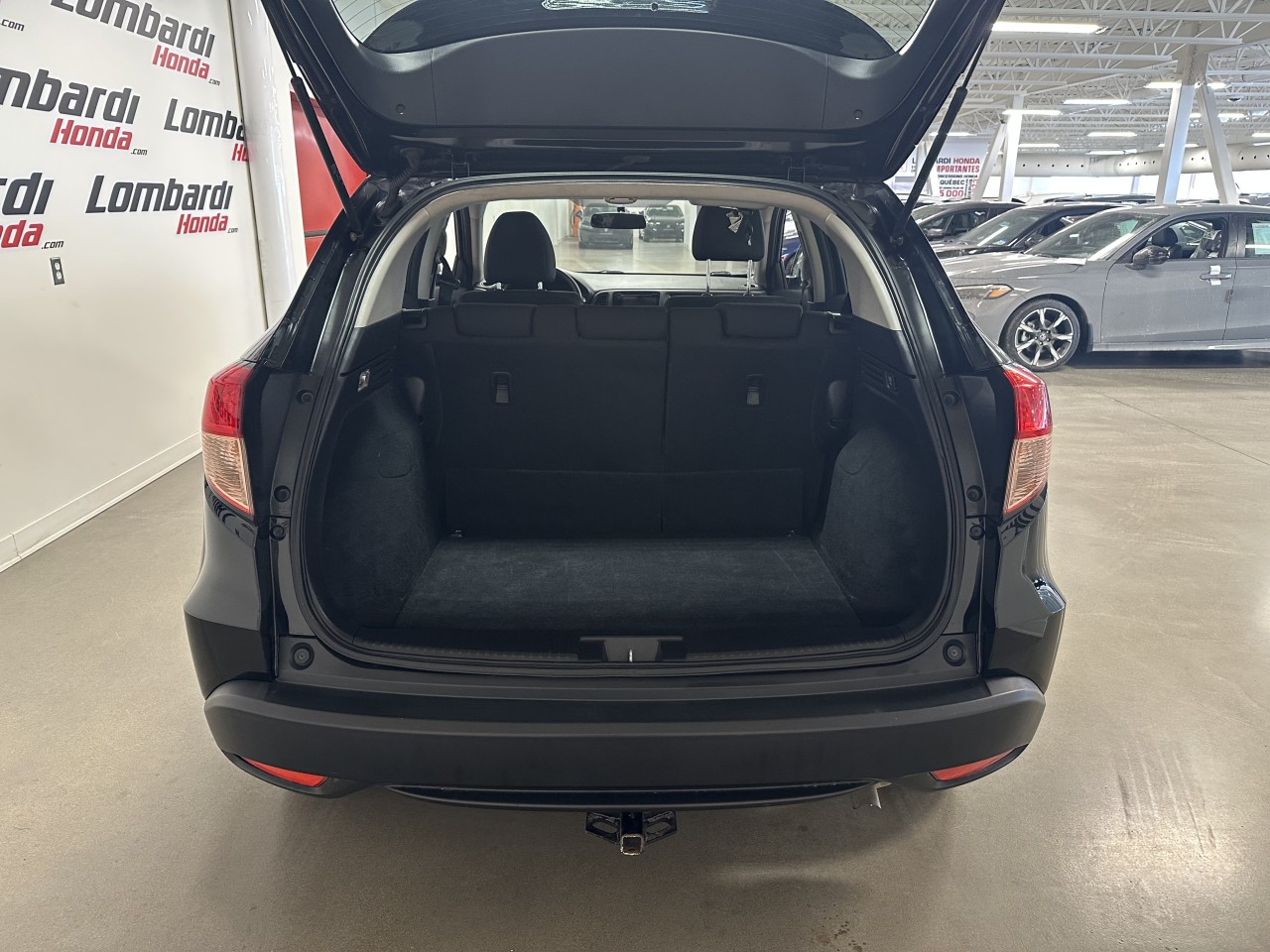 2017 Honda HR-V - Image 19