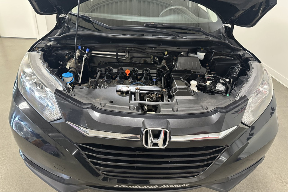 2017 Honda HR-V - Image 22